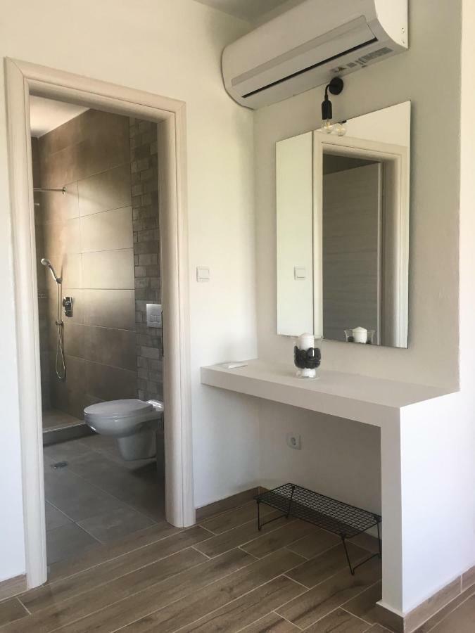 Sunset View Apartment Ofrinion Ngoại thất bức ảnh